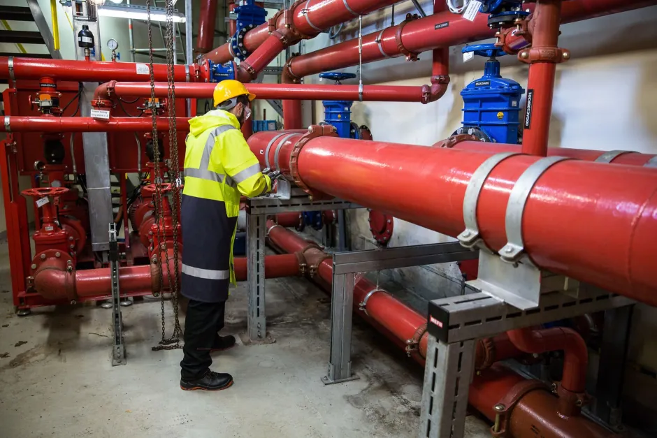 Pressure testing a gas installation in Carlingford